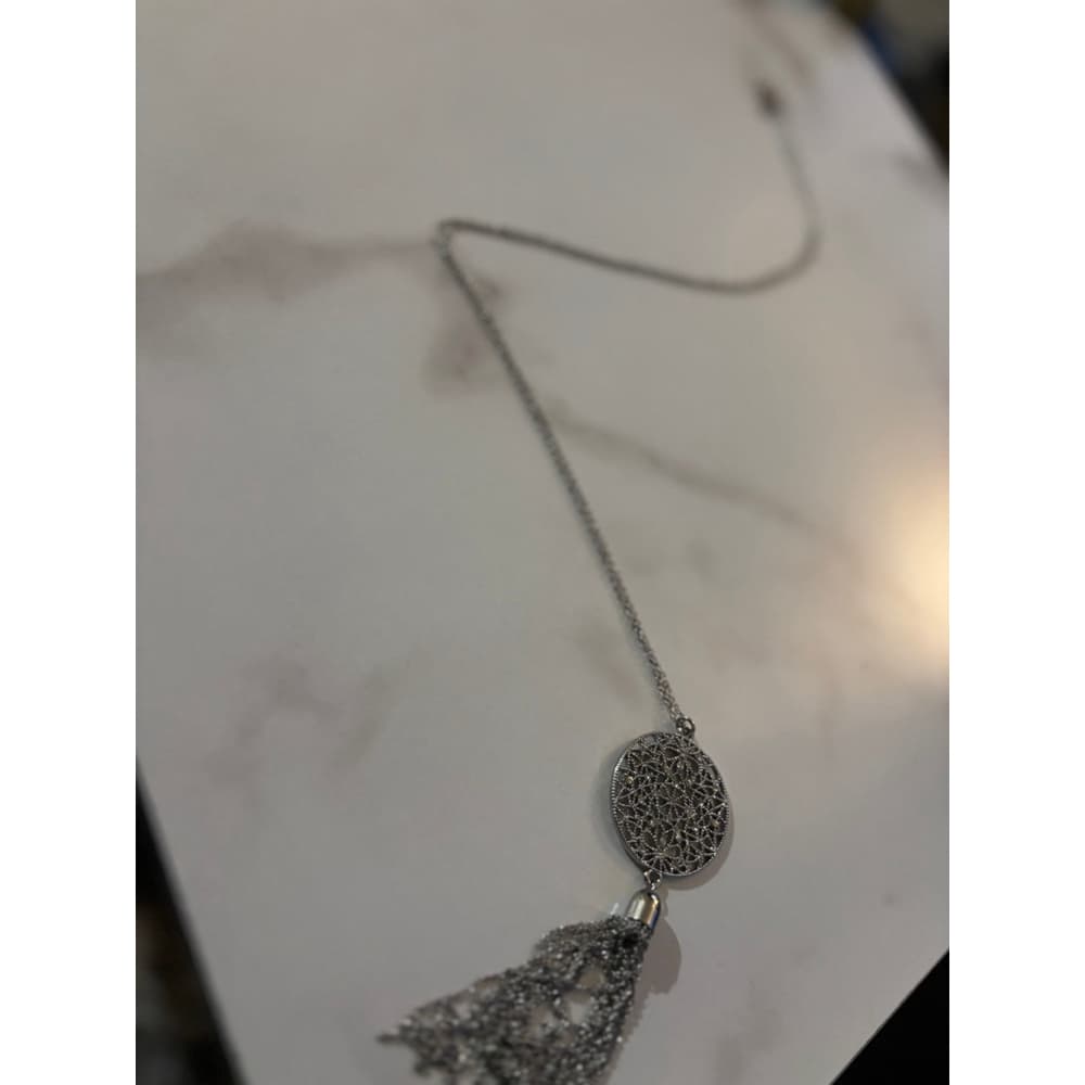 ANN TAYLOR LOFT TASSEL PENDANT NECKLACE - Thumbnail 4