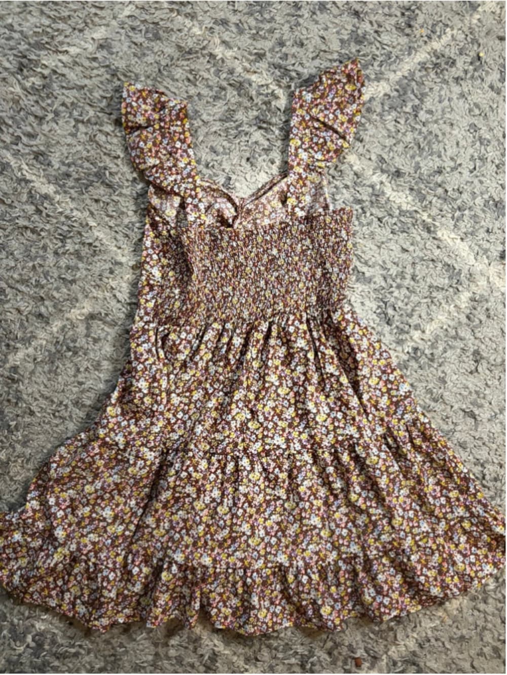 Pretty garden dress - Thumbnail 2