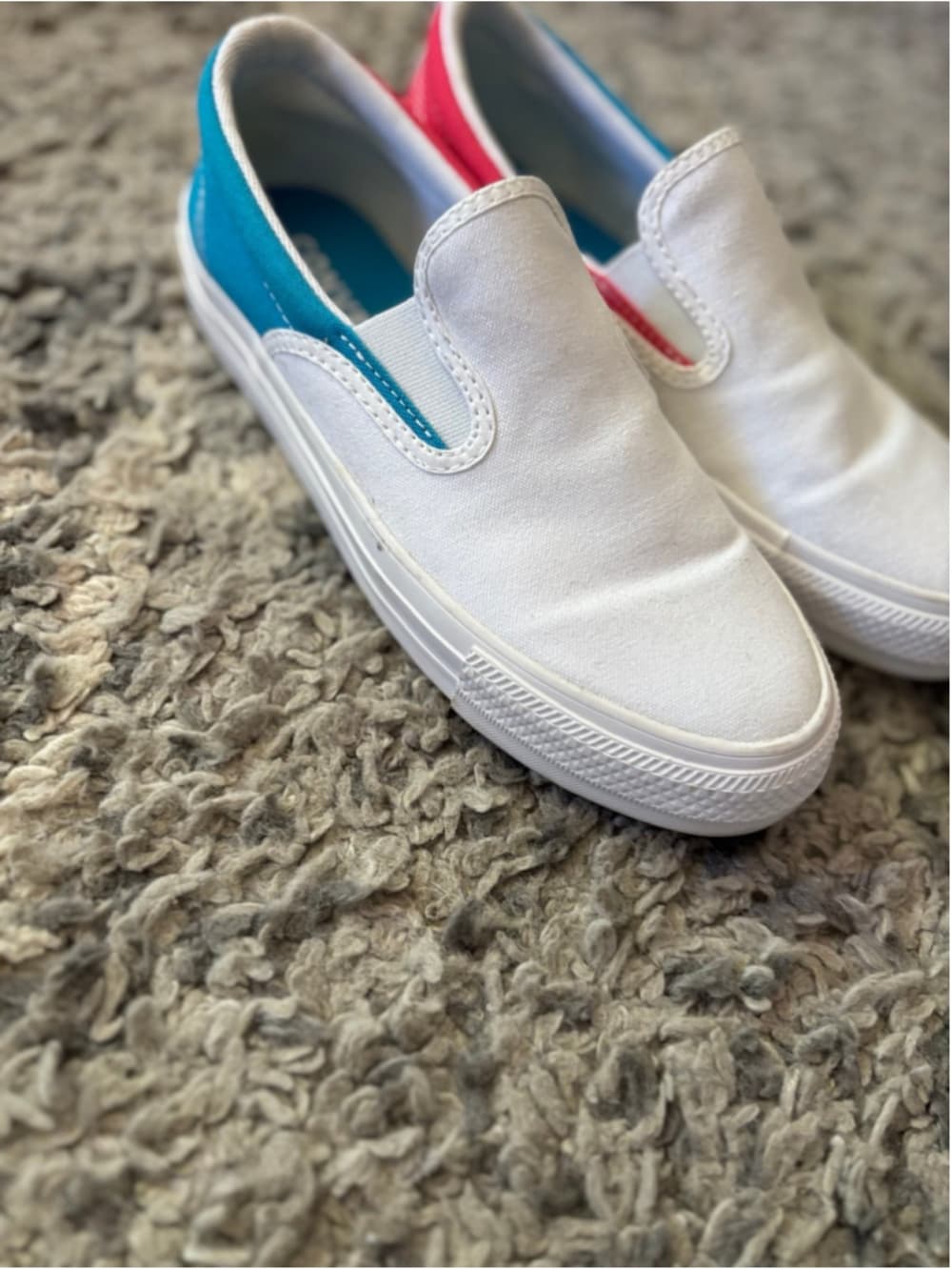 Converse shoes - Thumbnail 2
