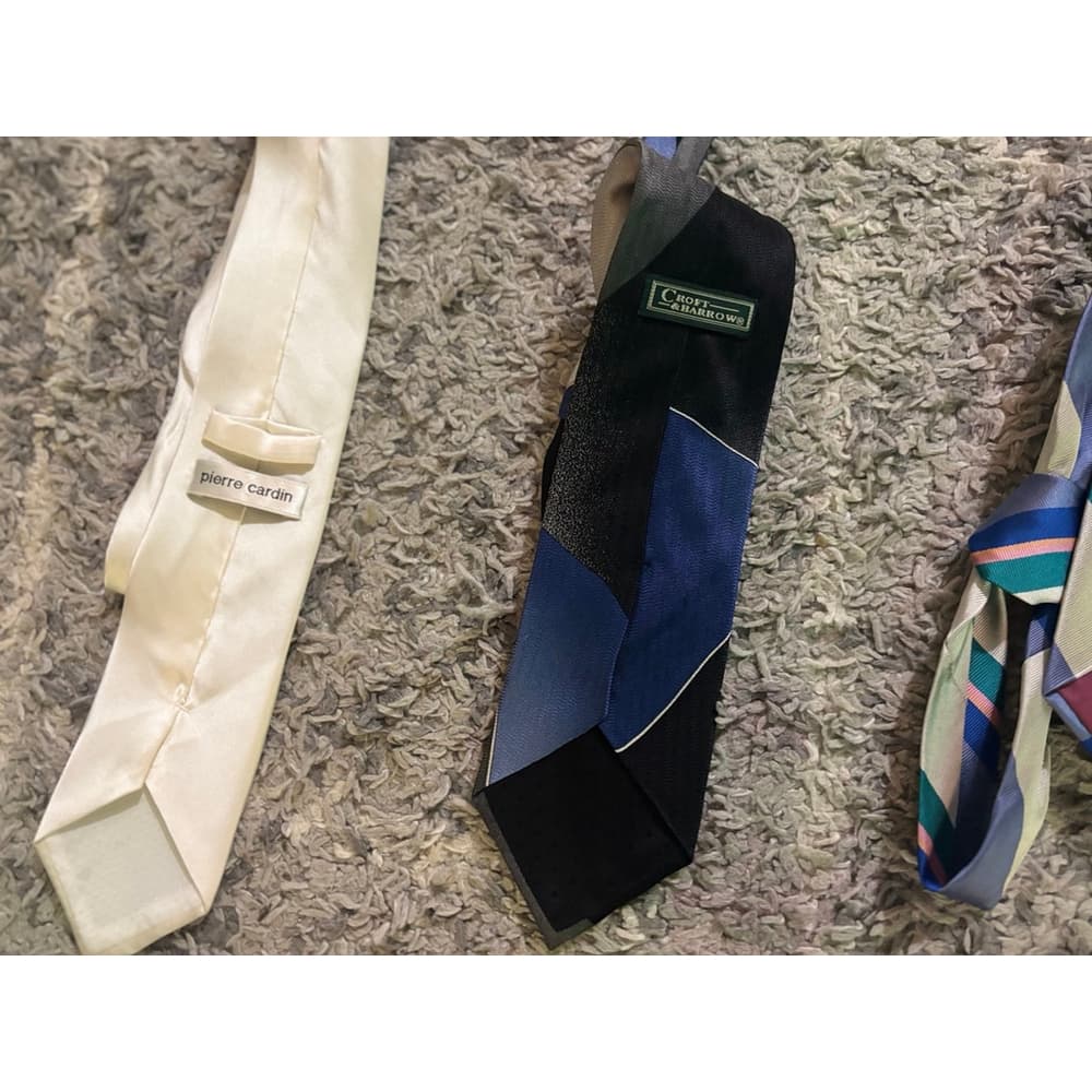 Series 4 ties - Thumbnail 5