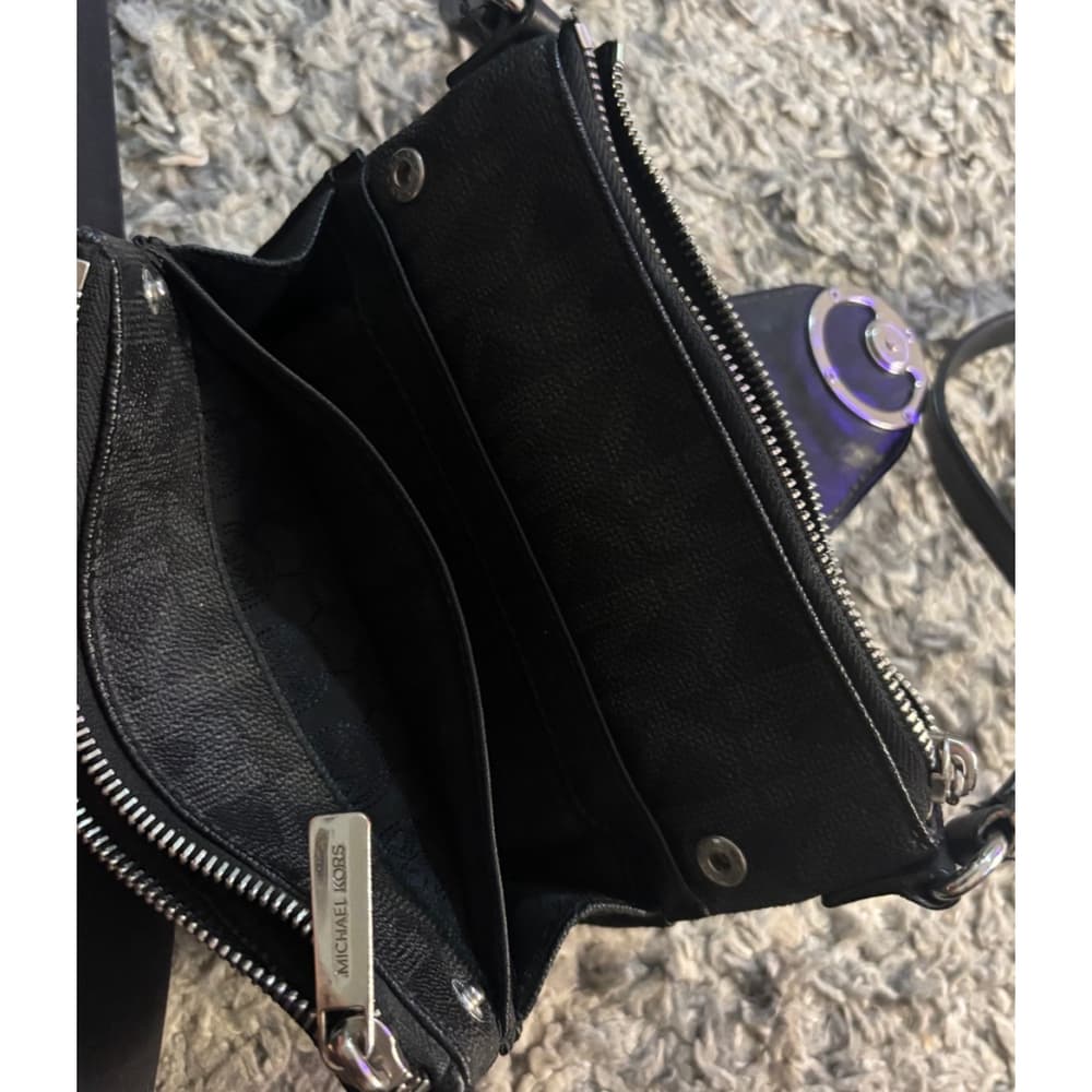 Michael Kors Crossbody Bag - Thumbnail 4