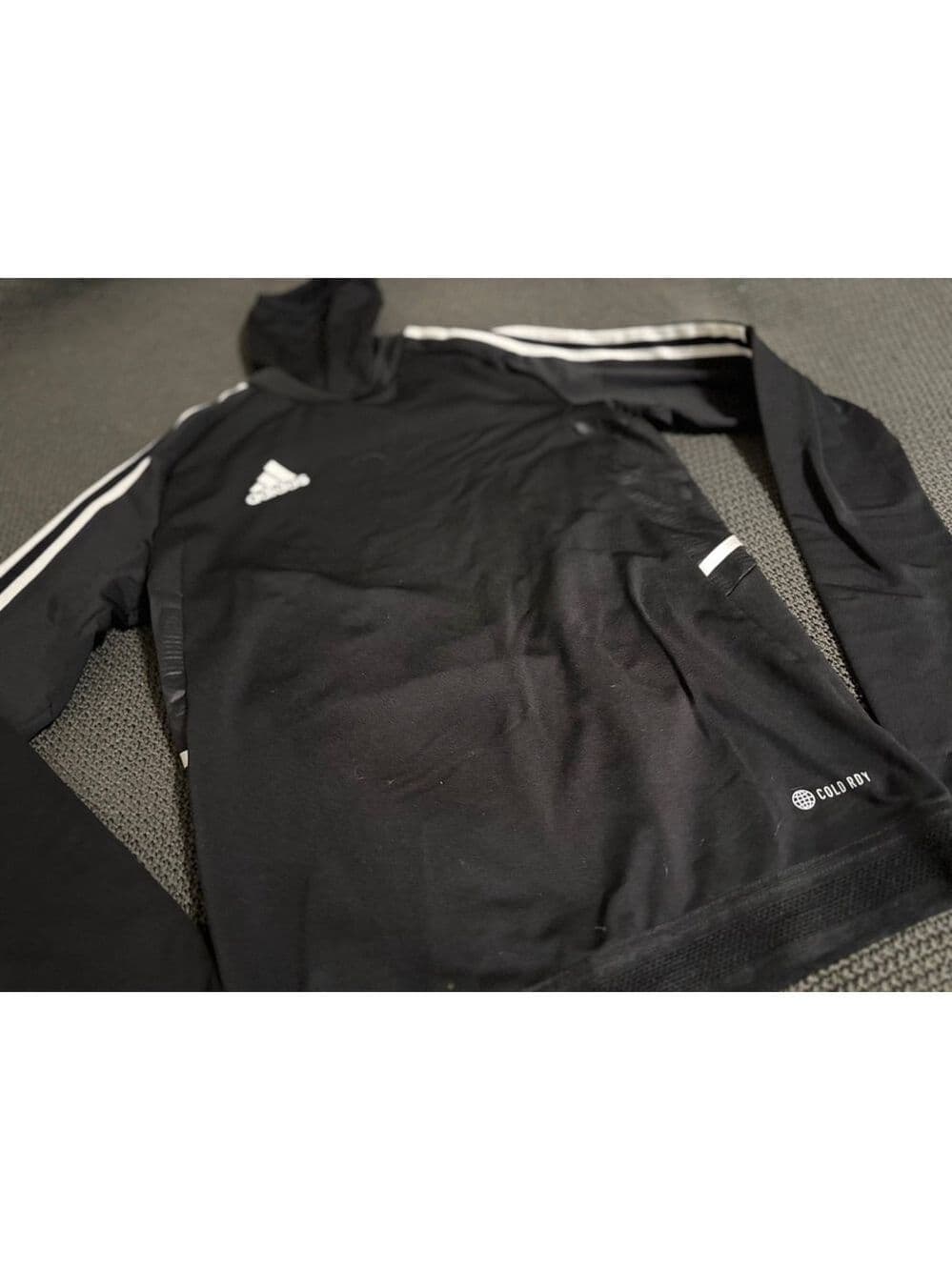 Adidas Warm Up top