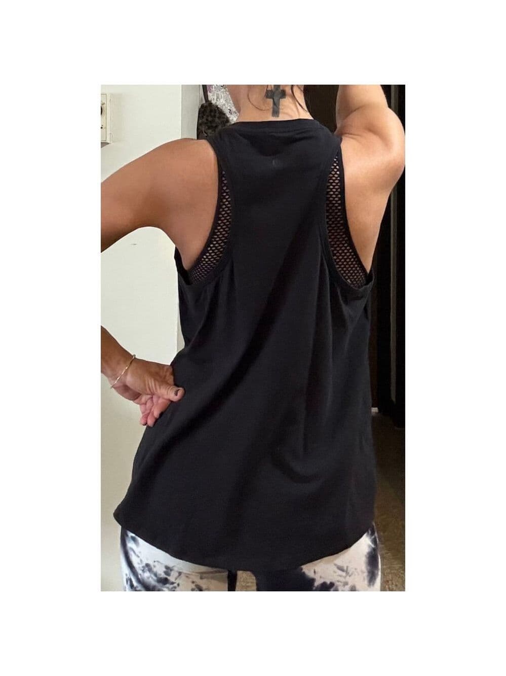 Lululemon tank top - Thumbnail 3