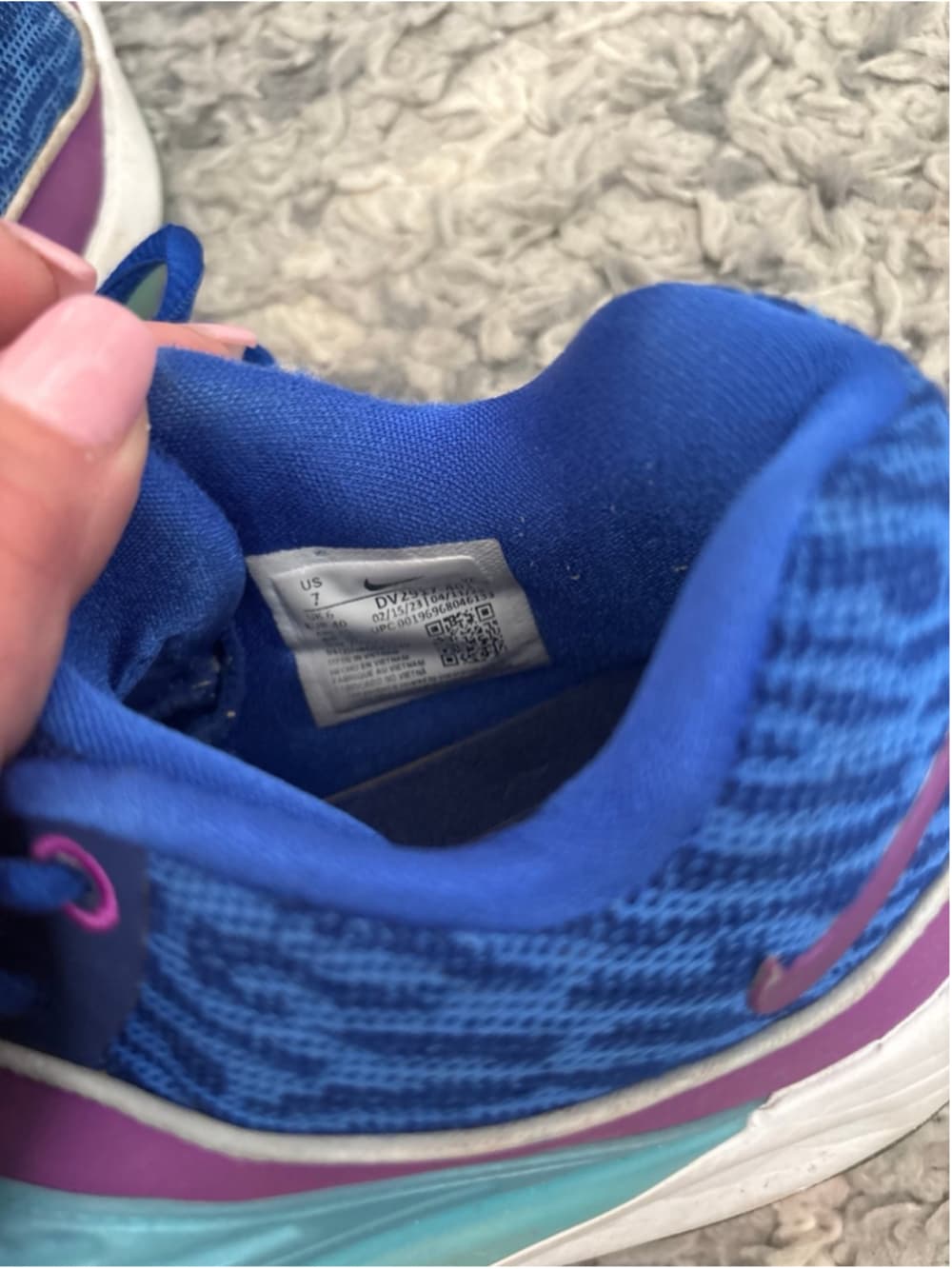 Nike - Thumbnail 4