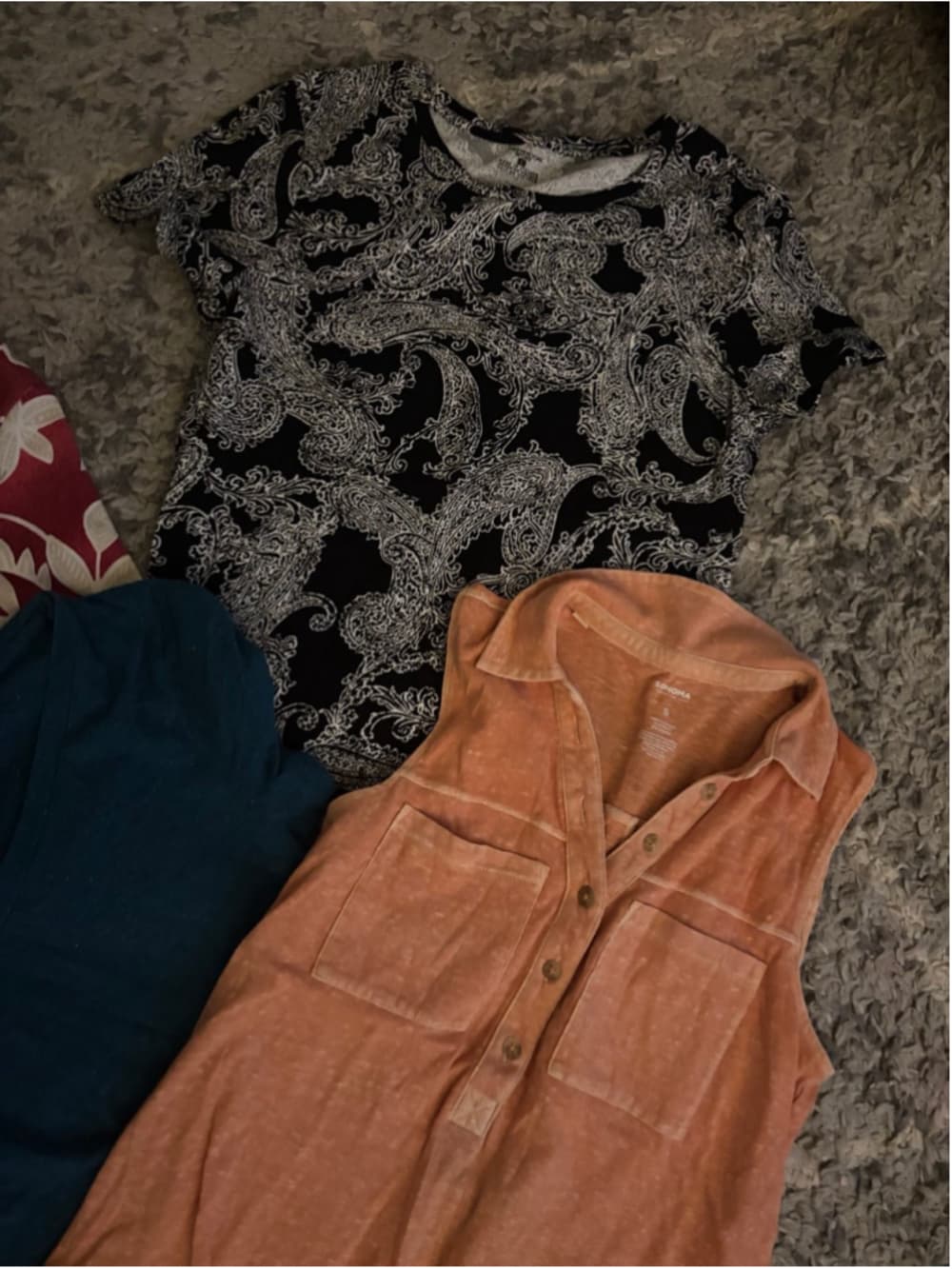5 shirt Bundle - Thumbnail 2