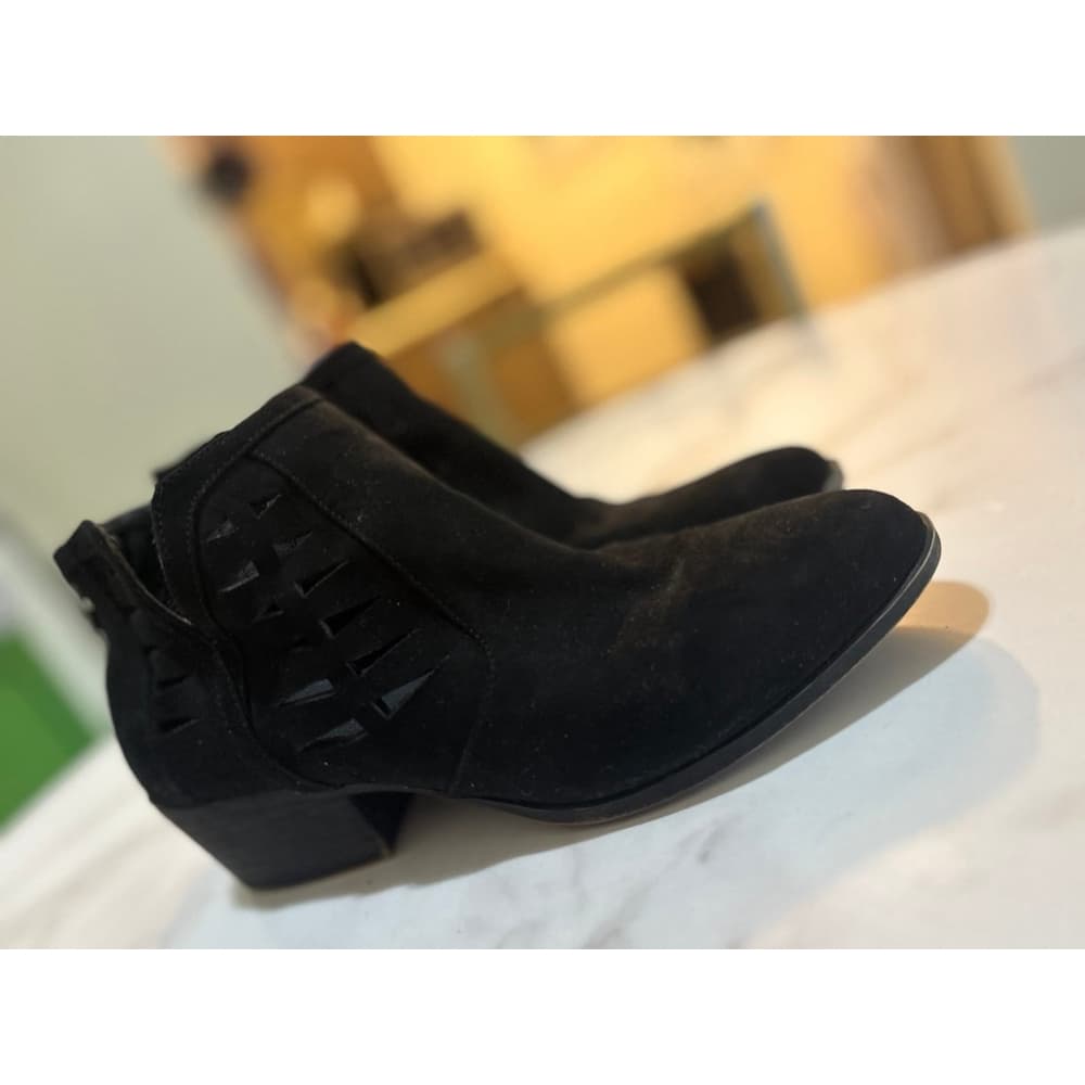 Steve Madden shoes