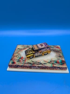 HOT WHEELS 1/64 2005 DREAM HALLOWEEN 1956 FORD F-100 PANEL Limited Edition - Thumbnail 2