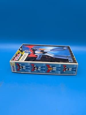 Bandai Mazinger Z 1:144 Scale Old Version (1983) - Thumbnail 4