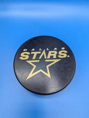 Dallas Stars NHL Official Souvenir Puck.