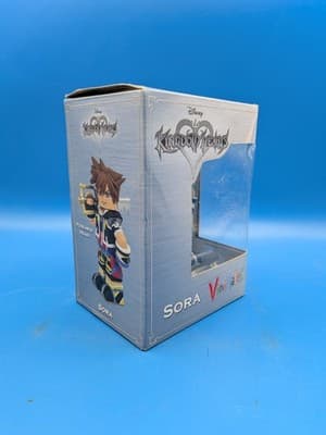 Disney Kingdom Hearts Sora Vinyl Figure Vinimates Diamond Select NEW - Thumbnail 8