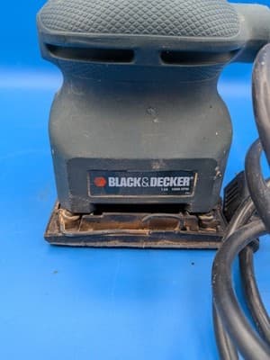 BLACK AND DECKER , SHEET PALM SANDER - Thumbnail 3