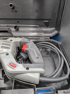 Porter Cable 8.5 Amp Orbital Reciprocating Saw With Extra Blades - Thumbnail 5