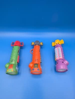 PEZ Flashlight Jungle Mission Survival Kit Complete Backpack Clip Compass Vtg - Thumbnail 2