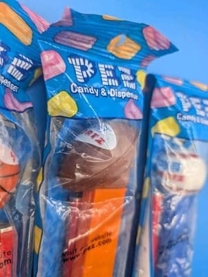 PEZ Sports Dispensers (Set Of 3) MIB - Rare (Football, Baseball, Basketball) - Thumbnail 3