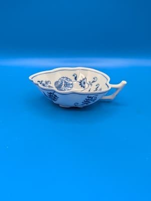 Blue Danube Blue Onion Candy Leaf Dish, 5 3/4" - Thumbnail 6