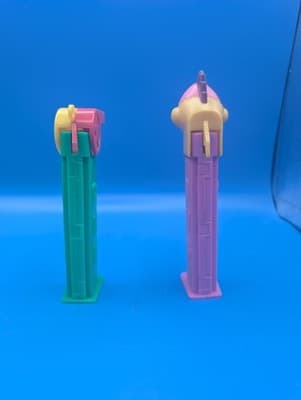 Vintage Pez With Feet Flashlight 1997 - Very Rare - Thumbnail 3