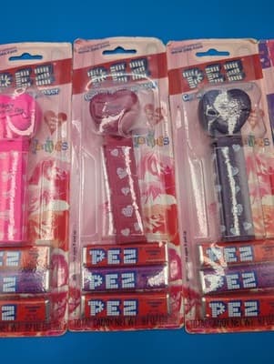 Lot of 5 Valentines Day themed Pez new NIP sealed - Thumbnail 10