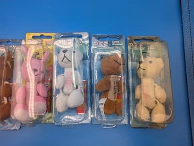 PEZ Plush keychain - Lot of 6 (Plus 1 PEZ Fuzzy Friend - Thumbnail 4
