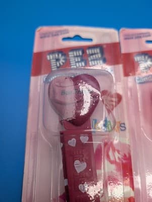 Lot of 5 Valentines Day themed Pez new NIP sealed - Thumbnail 3