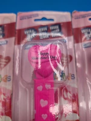 Lot of 5 Valentines Day themed Pez new NIP sealed - Thumbnail 5