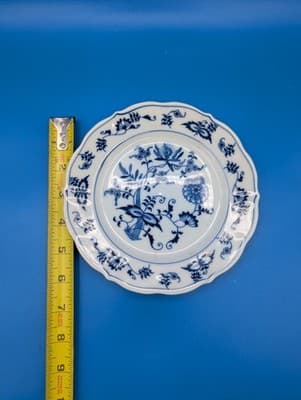Blue Danube, Blue Onion: Bread Plate (s), 6 3/4" - Japan - Thumbnail 2