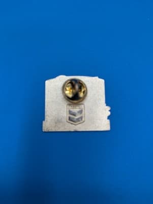 Vintage Chevron Pacific Bell Park Giants Pin - Thumbnail 2