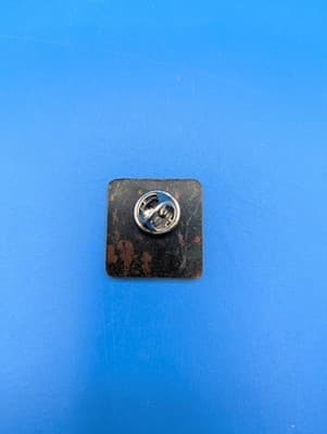 Buffalo Bill Museum Col Colonel Cody WF Travel Souvenir Lapel Pin - Thumbnail 2
