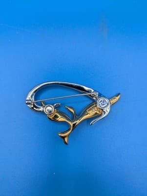 VINTAGE SWAROVSKI CRYSTAL 1999 SPIRIT OF FREEDOM PIN/BROOCH - Thumbnail 2