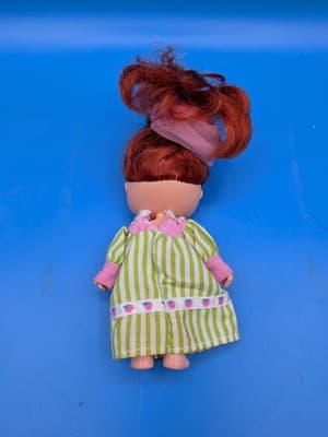 Vintage Strawberry Shortcake Berry Sweet Sleepover Doll With Outfit 1991 - Thumbnail 5
