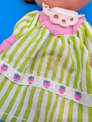 Vintage Strawberry Shortcake Berry Sweet Sleepover Doll With Outfit 1991 - Thumbnail 4