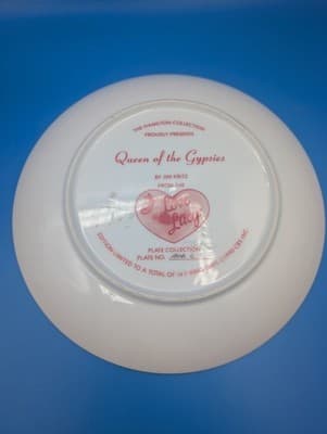 I LOVE LUCY Queen of the Gypsies Hamilton Collection Plate - Thumbnail 4