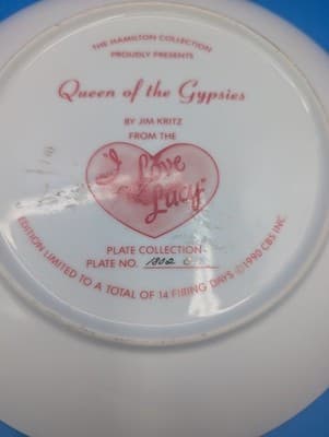 I LOVE LUCY Queen of the Gypsies Hamilton Collection Plate - Thumbnail 5