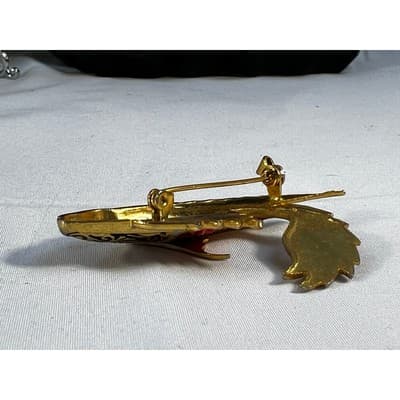 Vintage Koi FIsh Brooch Gold Tone Carp Ornate Toledo Damascene Style 2" Pin - Thumbnail 16