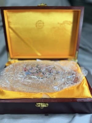 Vintage Chinese Reverse Painted Glass Crystal Snuff Bottle Wooden Case Unique - Thumbnail 5
