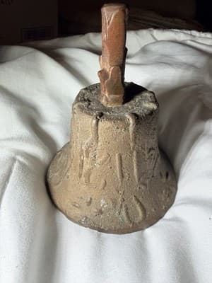 Antique Spanish Colonial Bronze Mission Church Bell Mexico Horseshoes 18c RARE - Thumbnail 3