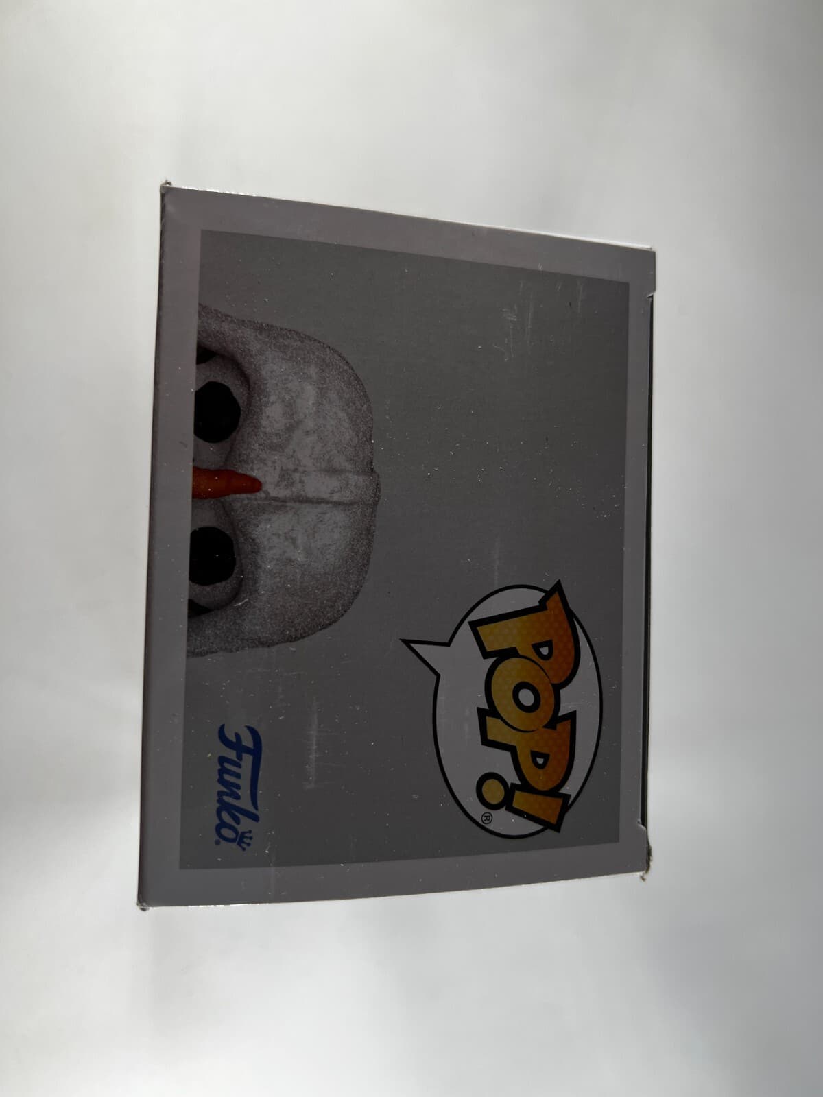 NEW Funko Pop! Star Wars Darth Vader 556 Christmas 2022 Snow - Thumbnail 5