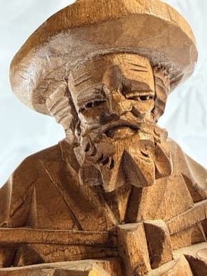 VTG Hand Carved Wooden Traveler Barefoot Old Man Statue Folk Art Decor Country - Thumbnail 9