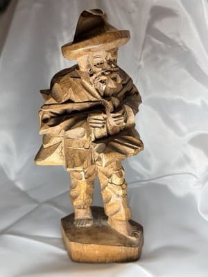 VTG Hand Carved Wooden Traveler Barefoot Old Man Statue Folk Art Decor Country - Thumbnail 5