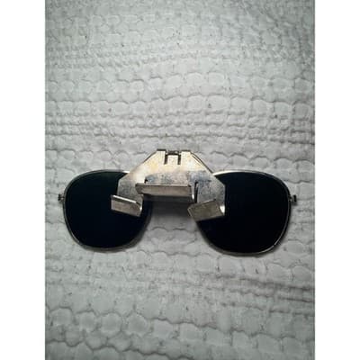 Vintage Clip-On Aviator Sunglasses Green Tinted Lenses Metal Frame Retro Rare - Thumbnail 8