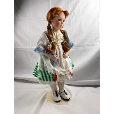 Molly Porcelain Doll Danbury Mint Irish Ireland Peggy Dey 20" 1994 - Thumbnail 6