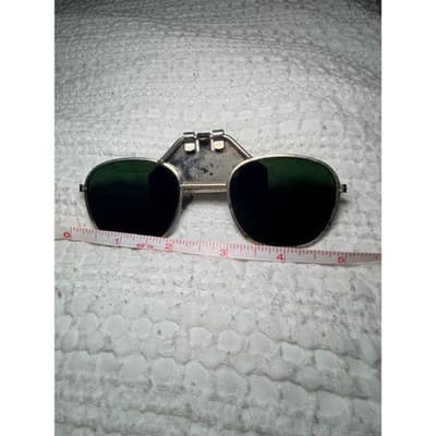 Vintage Clip-On Aviator Sunglasses Green Tinted Lenses Metal Frame Retro Rare - Thumbnail 13