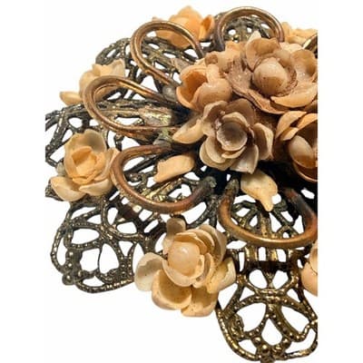 Vintage Floral Filigree Brooch Gold Tone 3D Flower Statement Pin Large - Thumbnail 3