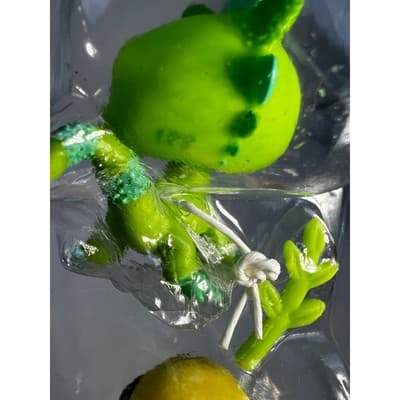 Littlest Pet Shop Trio Series 1 Wild Vibes 35 36 67 Iguana Axolotl Rhino Set 3 - Thumbnail 8