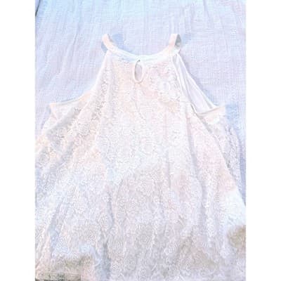 Torrid Women’s White Lace Halter Top Sleeveless Summer Blouse Size 4 - Thumbnail 7