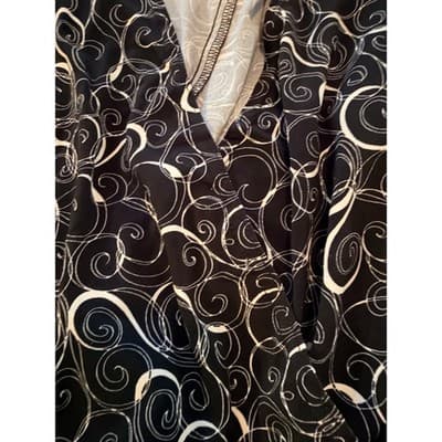 Kay’s Studio Tie Back Wrap Dress Black White Scroll Print Long Sleeve Size Small - Thumbnail 2