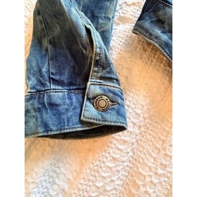 Venus Cropped Denim Jeans Jacket Lace Detail Button Up Blue Wash Size 10 EUC - Thumbnail 6