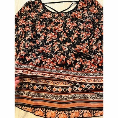 Society Girl Women’s Floral Boho Long Sleeve Tribal Border Top Size Medium - Thumbnail 9