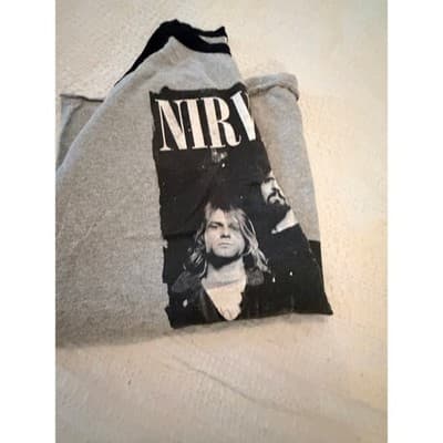 Rare Vintage 2014 Nirvana Three Quater Sleeve Pull Over Top Gray Black XL - Thumbnail 15