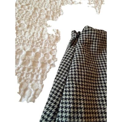 Old Navy Fully Lined Heritage Houndstooth Mini Skirt Black White Size Medium EUC - Thumbnail 6