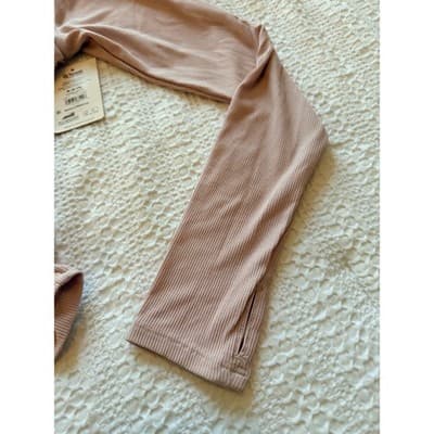 AVIA Women’s Wrap Front Long Sleeve Active Top Beige Ruched Stretch Size M NWT - Thumbnail 9